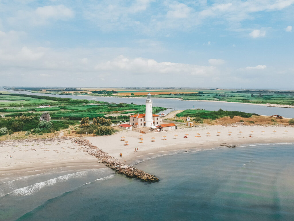 Faro di Goro Spiaggia di Goro Delta del Po
